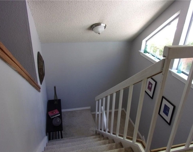 18240 Midway Road - Photo Thumbnail 10