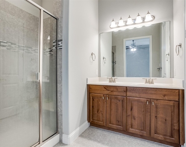 869 Rohan Drive - Photo Thumbnail 16