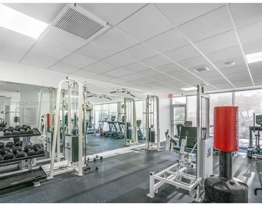 3140 S Ocean Drive - Photo Thumbnail 43
