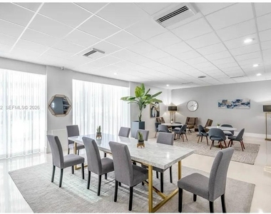 3140 S Ocean Drive - Photo Thumbnail 41