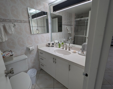 3140 S Ocean Drive - Photo Thumbnail 29