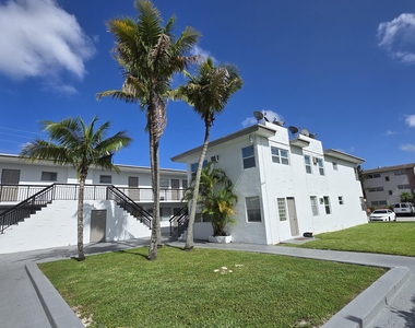 16951 Ne 18th Avenue - Photo Thumbnail 8
