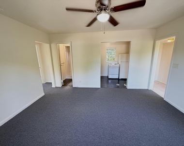 808 30th Street - Photo Thumbnail 5