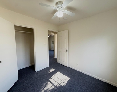 808 30th Street - Photo Thumbnail 8
