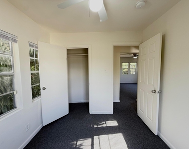 808 30th Street - Photo Thumbnail 9