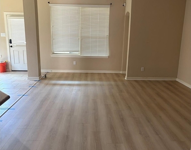 8312 Whistling Duck Drive - Photo Thumbnail 22