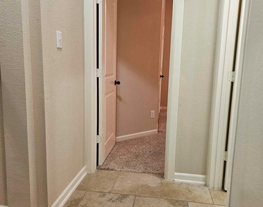 8312 Whistling Duck Drive - Photo Thumbnail 8