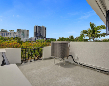 728 Ne 7th Avenue - Photo Thumbnail 32