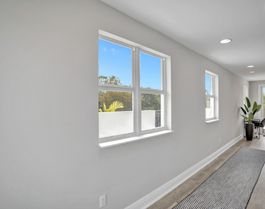 728 Ne 7th Avenue - Photo Thumbnail 40