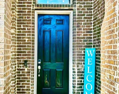 9610 Staffordshire Road - Photo Thumbnail 1