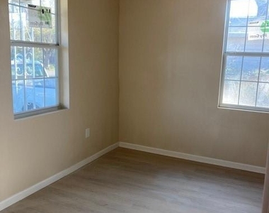 608 Turner Street - Photo Thumbnail 5