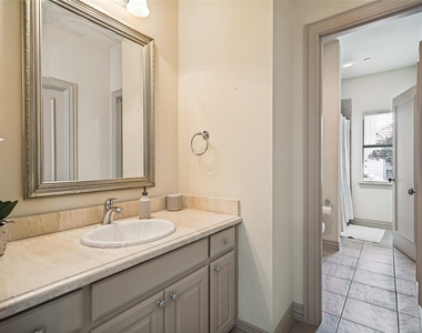 1634 Torrey Pines Lane - Photo Thumbnail 32