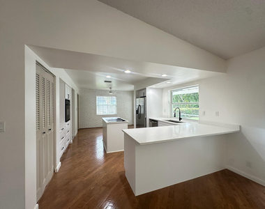 9135 Nw 3rd Court - Photo Thumbnail 10