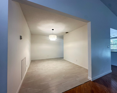 9135 Nw 3rd Court - Photo Thumbnail 27