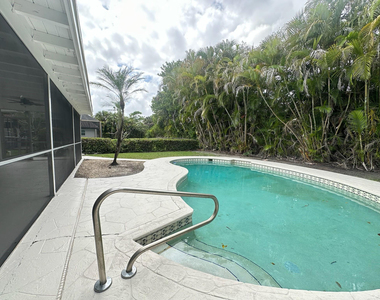 9135 Nw 3rd Court - Photo Thumbnail 34