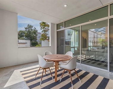 3740 Holland Avenue - Photo Thumbnail 23