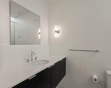 3740 Holland Avenue - Photo Thumbnail 21