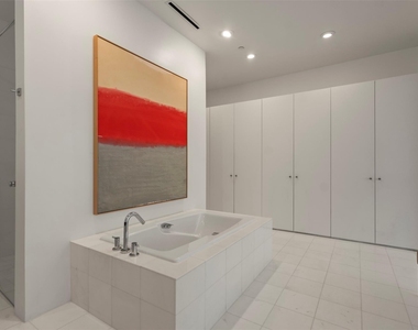 3740 Holland Avenue - Photo Thumbnail 15