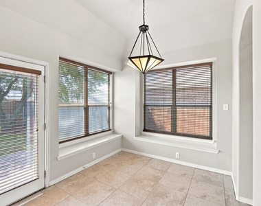 1020 Lake Hollow Drive - Photo Thumbnail 11