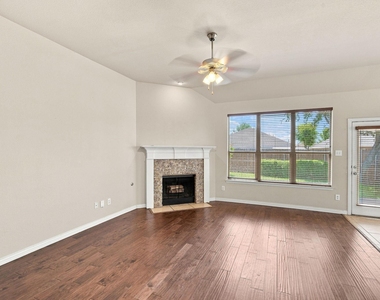 1020 Lake Hollow Drive - Photo Thumbnail 3