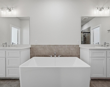 2646 Carolwood Lane - Photo Thumbnail 22