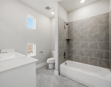 2646 Carolwood Lane - Photo Thumbnail 19