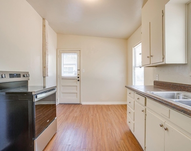 2812 Cordone Street - Photo Thumbnail 10