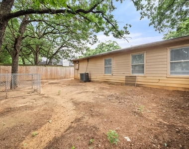 1217 Hidden Creek Drive - Photo Thumbnail 24
