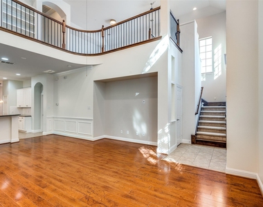 4667 Edith Street - Photo Thumbnail 5