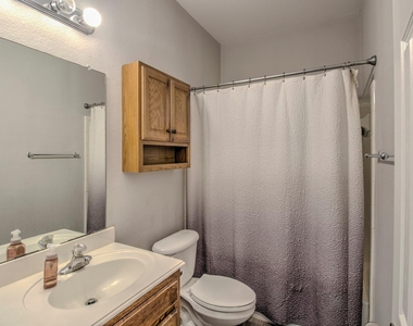 9453 Mirror Fountain Circle - Photo Thumbnail 21