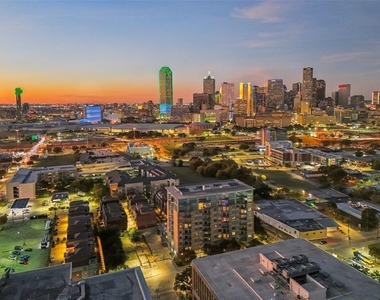 1001 Belleview Street - Photo Thumbnail 19