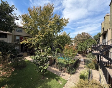 5740 Martel Avenue - Photo Thumbnail 2