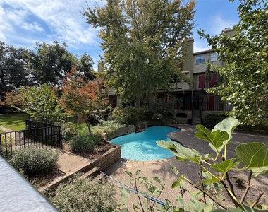 5740 Martel Avenue - Photo Thumbnail 1