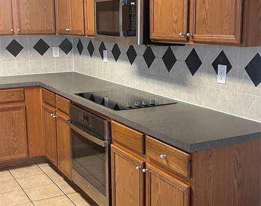 6716 Barred Owl Road - Photo Thumbnail 9