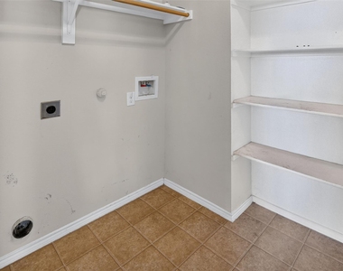 2917 Yoakum Street - Photo Thumbnail 29
