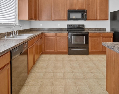 2917 Yoakum Street - Photo Thumbnail 11
