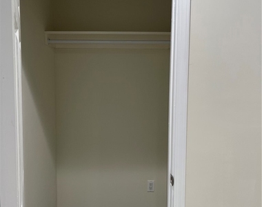 771 King Street - Photo Thumbnail 7