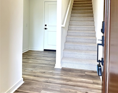 1313 N Pinecrest Paseo - Photo Thumbnail 13