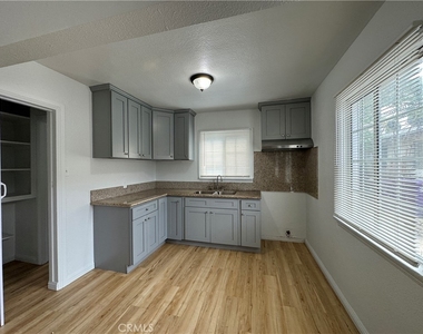 2110 Linden Avenue - Photo Thumbnail 2