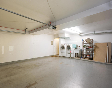 935 Goodman Avenue - Photo Thumbnail 7
