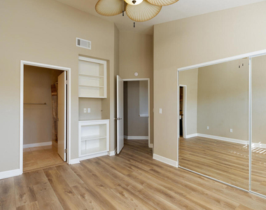935 Goodman Avenue - Photo Thumbnail 16