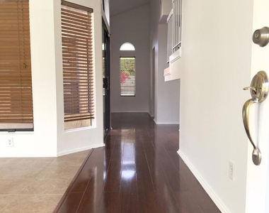 10152 Norwalk Street - Photo Thumbnail 4