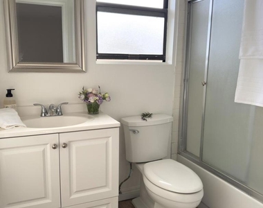 10152 Norwalk Street - Photo Thumbnail 15