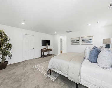 3966 E Catalina Street - Photo Thumbnail 28