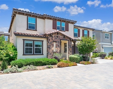 3966 E Catalina Street - Photo Thumbnail 2