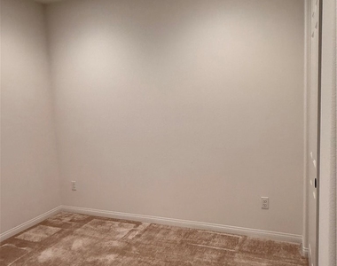 16535 Shawnee - Photo Thumbnail 30