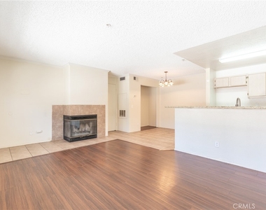 12584 Atwood Ct - Photo Thumbnail 7