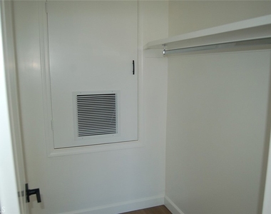 413 W Duarte Road - Photo Thumbnail 18
