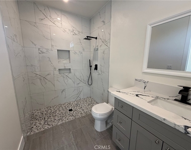 179 E 8th Street - Photo Thumbnail 15