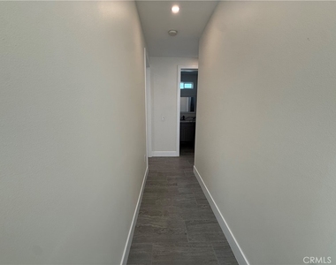 179 E 8th Street - Photo Thumbnail 18